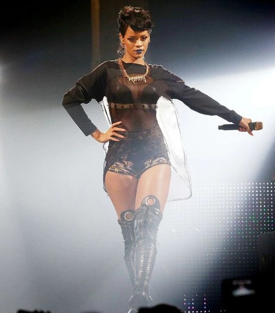 Rihanna | Trendymagazine | Trendymagazine