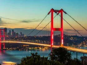 Célébrez 2024 : Istanbul, Cappadoce et Antalya, Les Trois Destinations Magiques de la Turquie