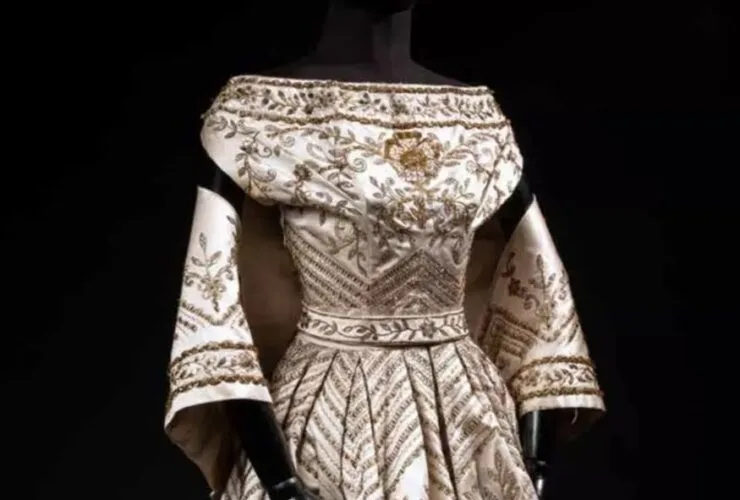robe Dior