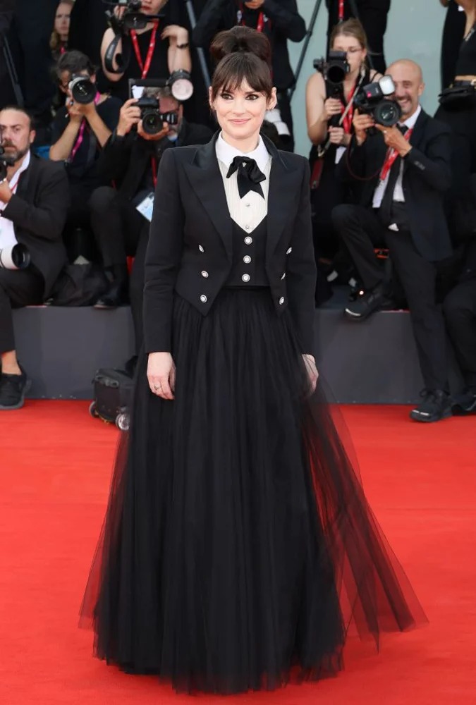 Winona Ryder en robe Chanel haute couture | Trendymagazine | Trendymagazine