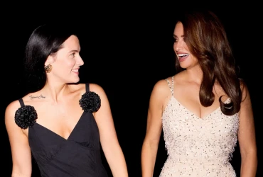 chanel_riley-keough_penelope-cruz_chanel_5th-annual-academy-gala_october-18th-HD