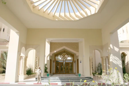 EM Douz Entrance (3)