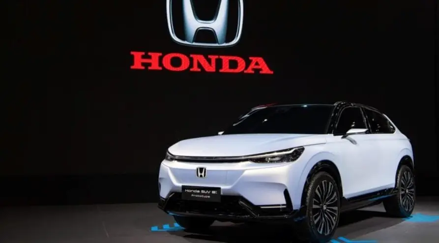 Honda entre dans l’histoire avec 5 étoiles FIA